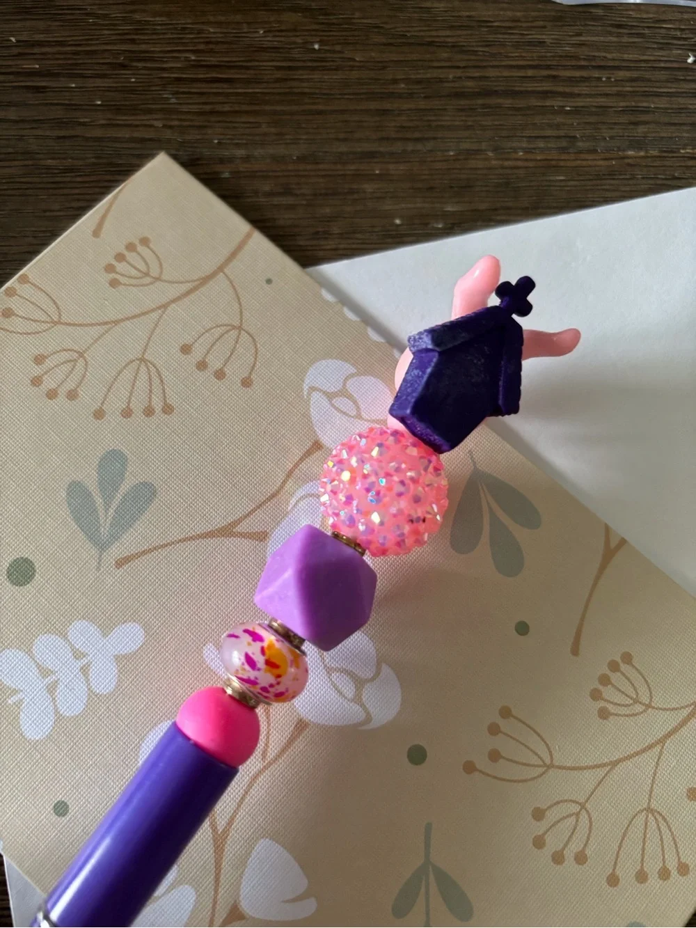 Disney Doorables: Nightmare Before Christmas: Zero Blacklight handmade bead pen